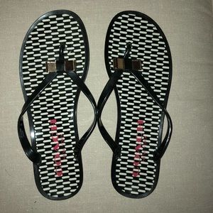 Coach flip flops